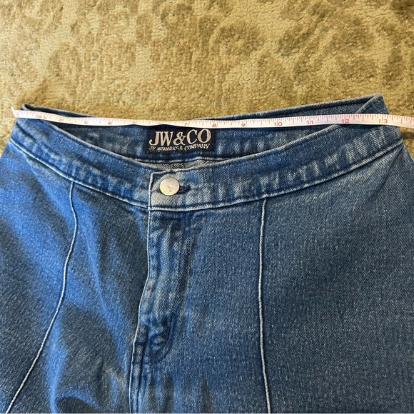 Vintage Wide Leg Tapered Jeans - Picture 3 of 4